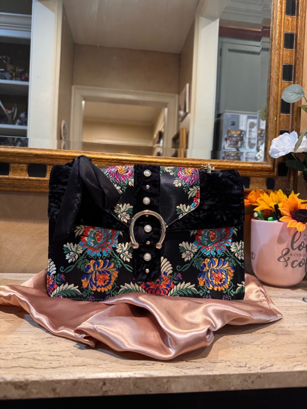 Steve Madden Black Velvet Floral Embroidered Clutch with Pearl Ring